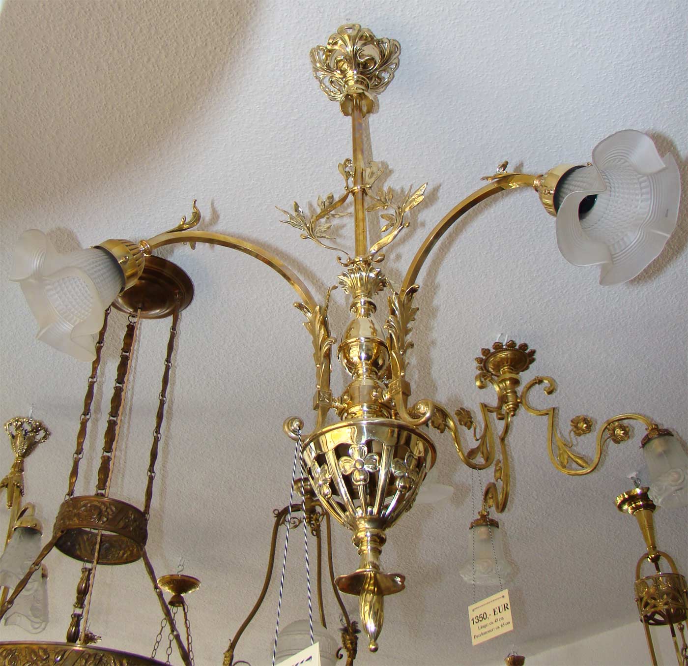 antike Jugendstil Deckenlampe Messing mit 3 Glasschirmen